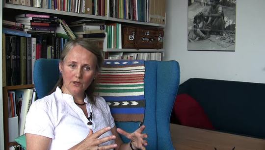 Forskellige reaktioner fra omverdenen – videointerview med Esther Fihl 2013
