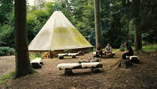 Kaaten - Skovskolens samiske telt